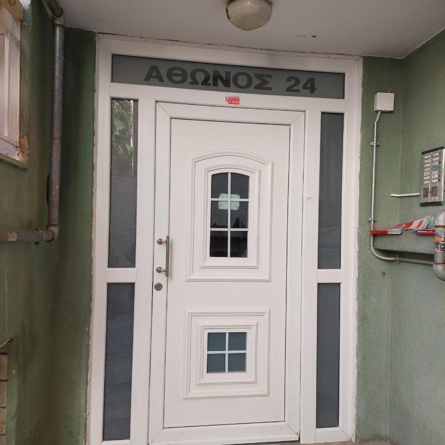 סלוניקי Budget Apartment To The Center מראה חיצוני תמונה